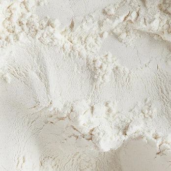 Făină, Zahăr, Mălai și Ingrediente Vegane pentru Copt